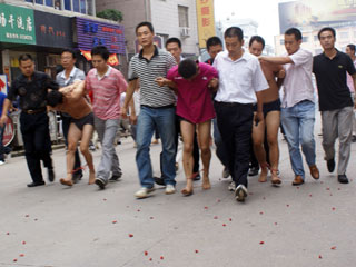 加拿大移民通道吸引中国留学生·第一次在国